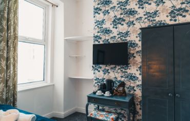 Room 7 – Double Room